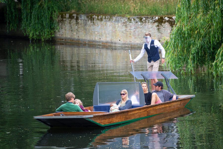 Punting Reopening, Punting in Cambridge, COVID-19 safe, Outdoor activities, Visit Cambridge, Chauffeured Punt Tours, Shared Punting, Private Punting