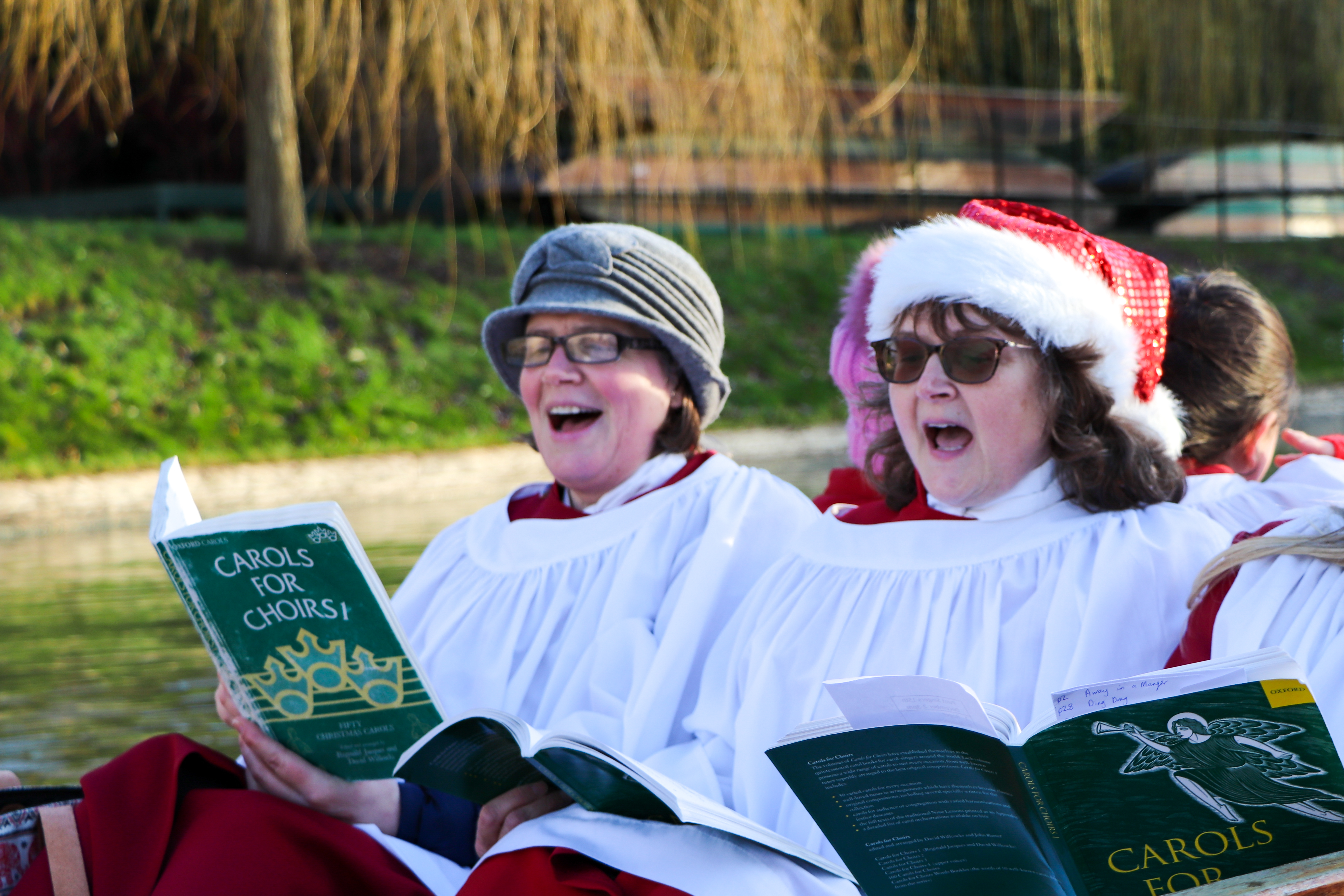 Christmas Carols on the Ruver with Let's Go Punting!